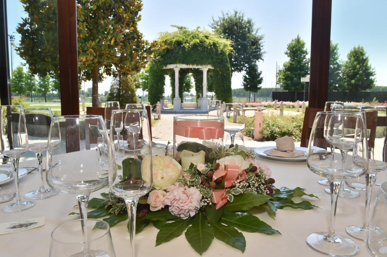Hotel Novarello Granozzo con Monticello Экстерьер фото