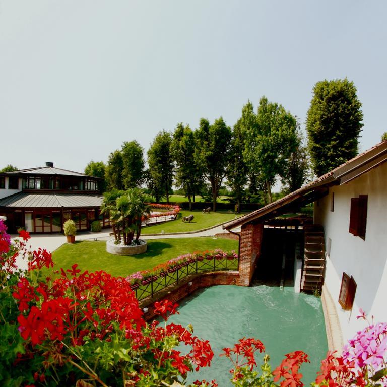 Hotel Novarello Granozzo con Monticello Экстерьер фото